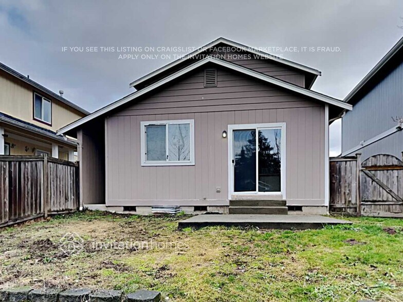 Building Photo - 10504 56th Dr NE