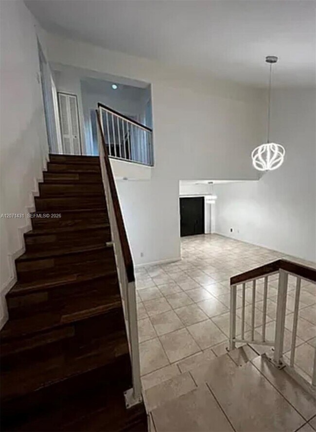 Building Photo - 9645 SW 148th Pl