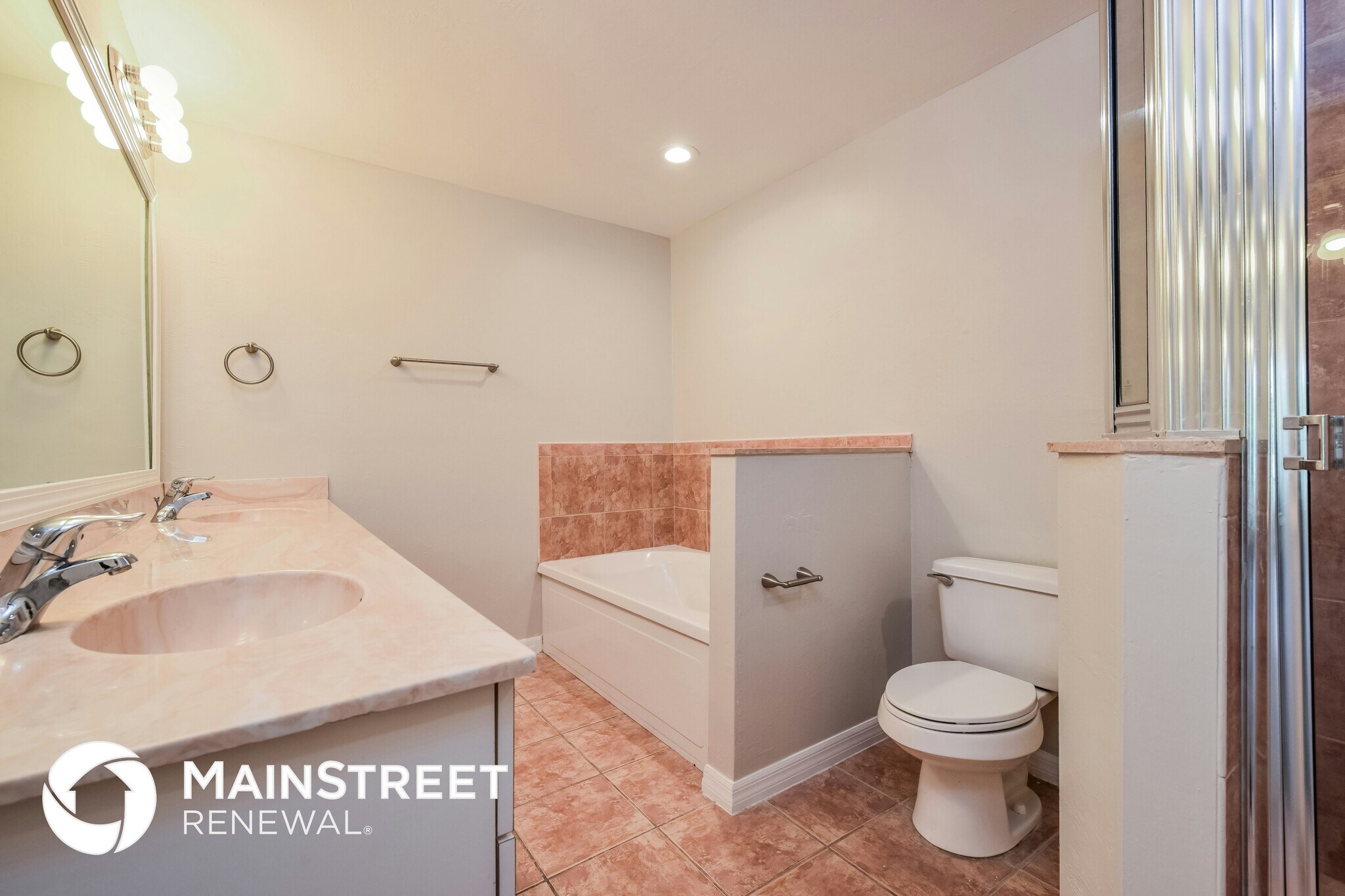 Building Photo - 814 Crystal Ave