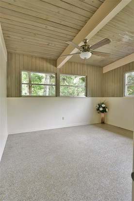 Building Photo - 2041 NW 12th Rd