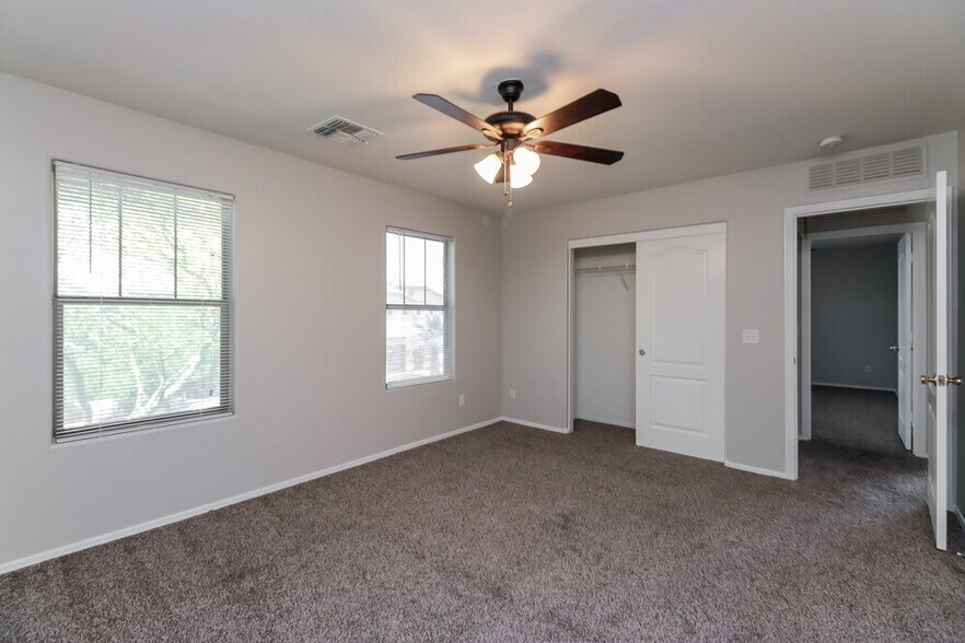 Building Photo - 2205 N 91st Gln