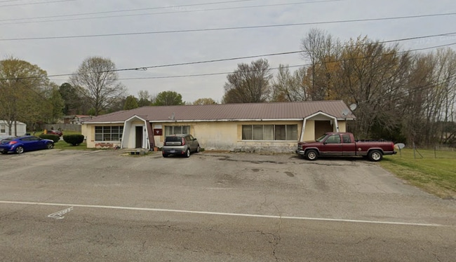 Building Photo - 449 W Main St