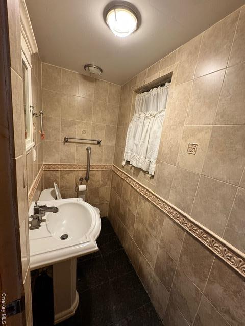 Building Photo - 173-11 Booth Memorial Ave