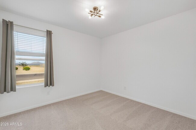 Building Photo - 1796 W Laguna Dr