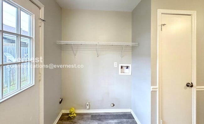 Building Photo - 2330 Grayson Valley Dr