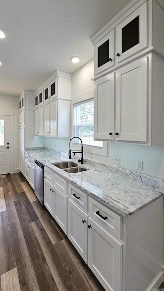 Building Photo - 4009 Stoke Dr