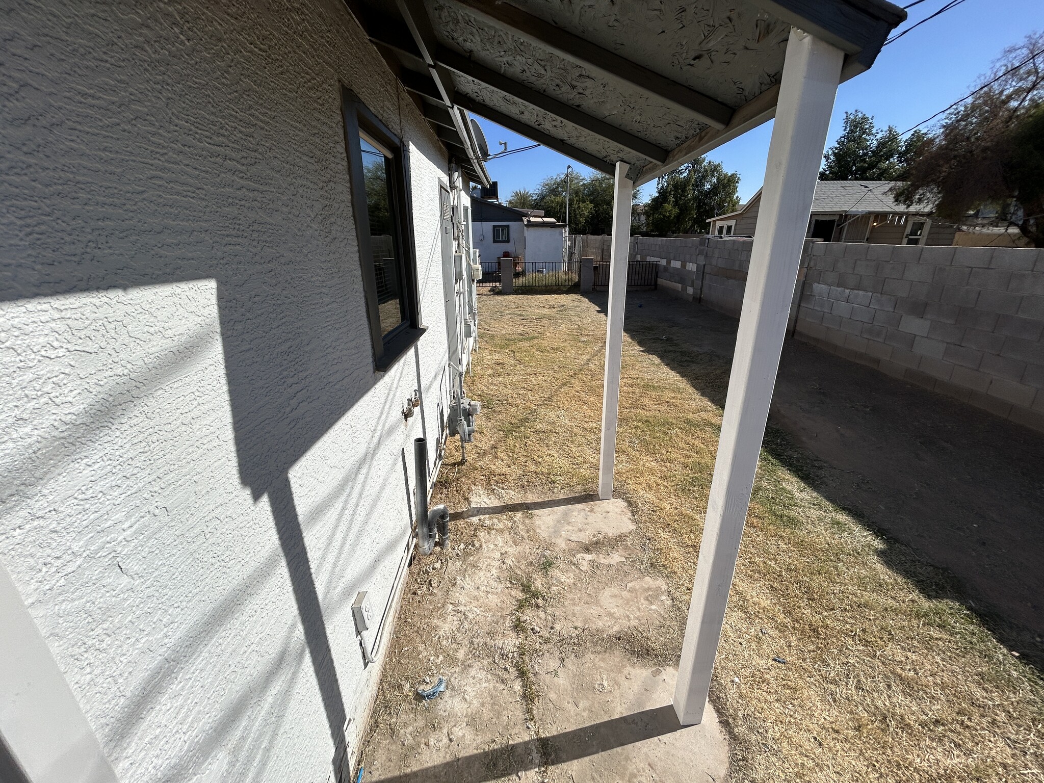 Building Photo - 6731 N 63rd Ave