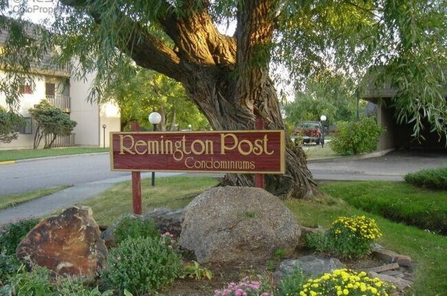 Building Photo - 3300 Bridger Trl