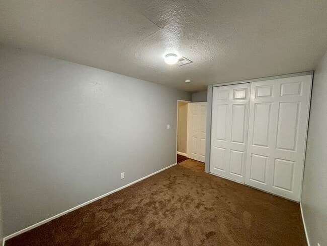 Building Photo - 3+ Bed 2 Bath House in Richmond -- AVAILABLE NOW !!