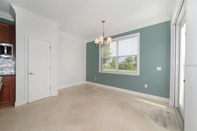 Building Photo - 10124 Malpas Point