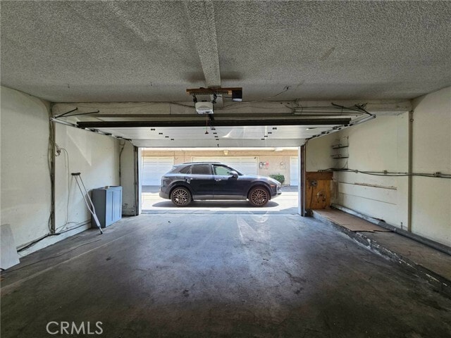 Building Photo - 13057 Kiwi Ln