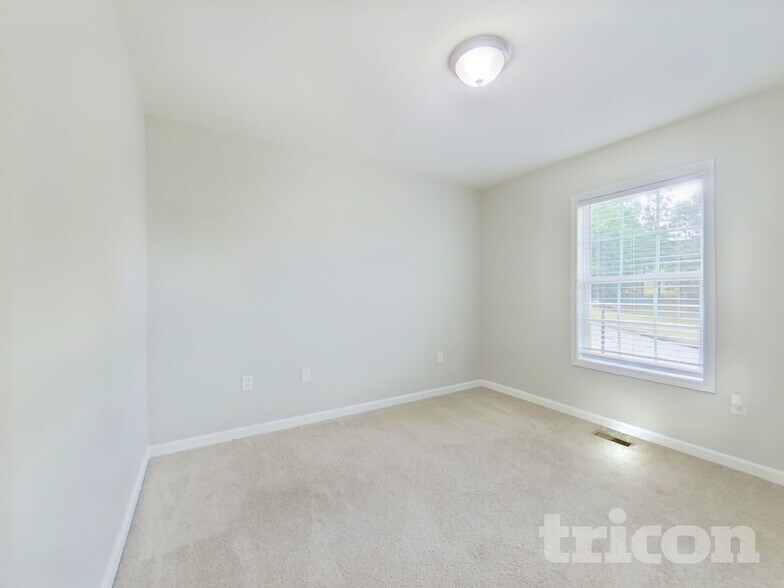 Building Photo - 213 Millwheel Dr
