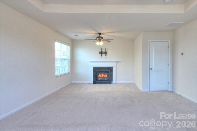 Building Photo - 4008 Silverwood Dr