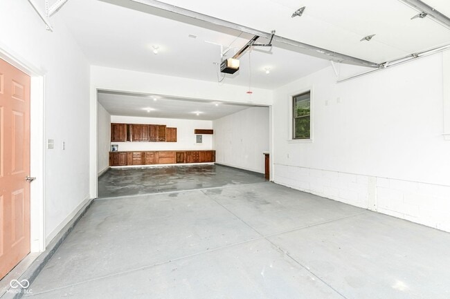 Building Photo - 6348 W 750 N
