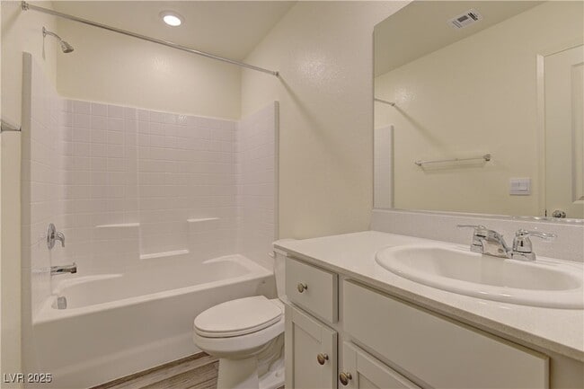 Building Photo - 6960 Stafford Hl St