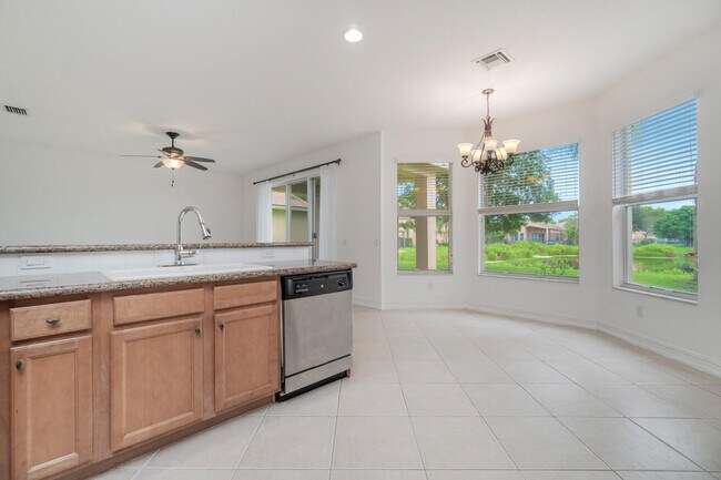 Building Photo - 10324 Willow Oaks Trail