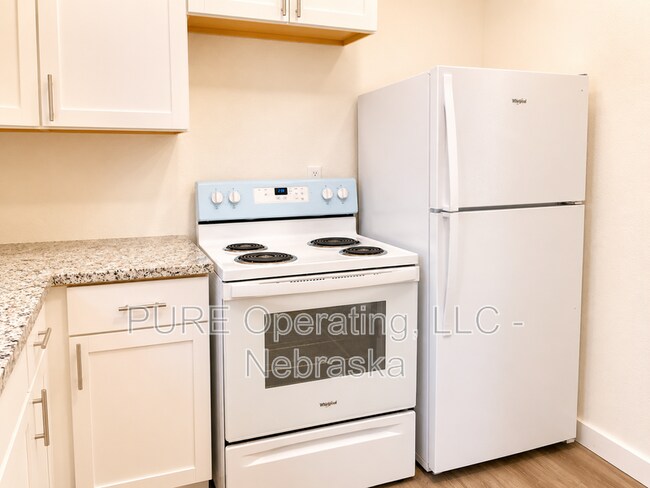 Building Photo - 4245 Burdette St