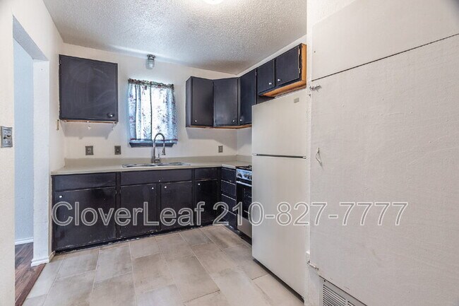 Building Photo - 514 Curtiss Ave