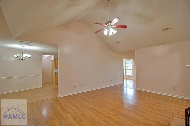 Building Photo - 88 Arbor Ridge Way