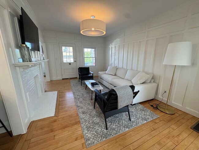 Building Photo - 34a Manomet Ave