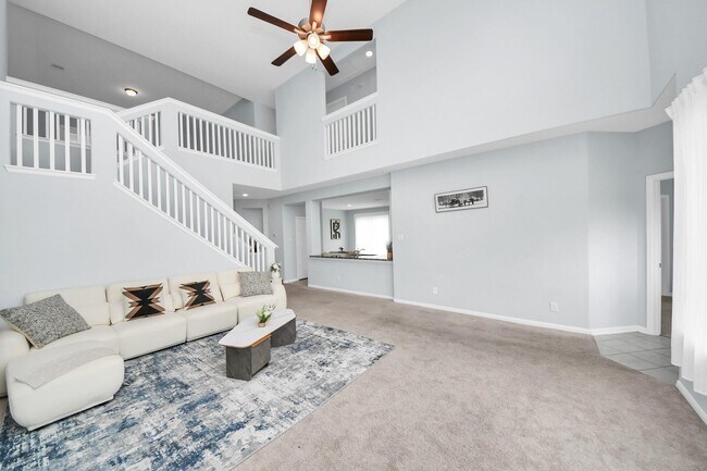 Building Photo - 208 Salange Ln