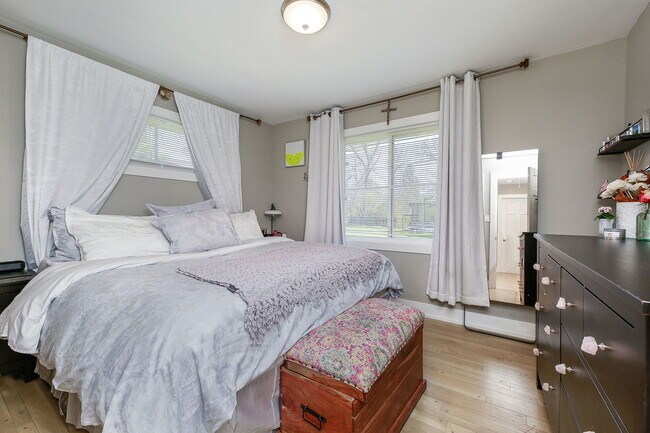 Building Photo - 3309 York Rd