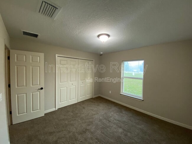 Building Photo - 468 Malauka Radial