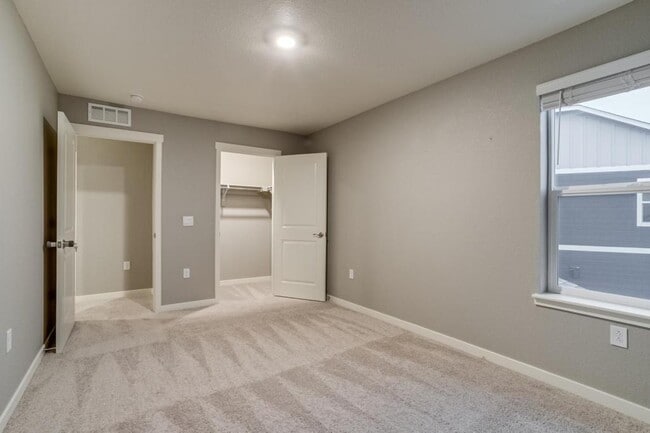 Building Photo - 14239 Purple Aster Wy