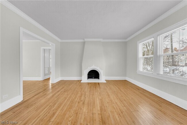 Building Photo - 3318 Milverton Rd