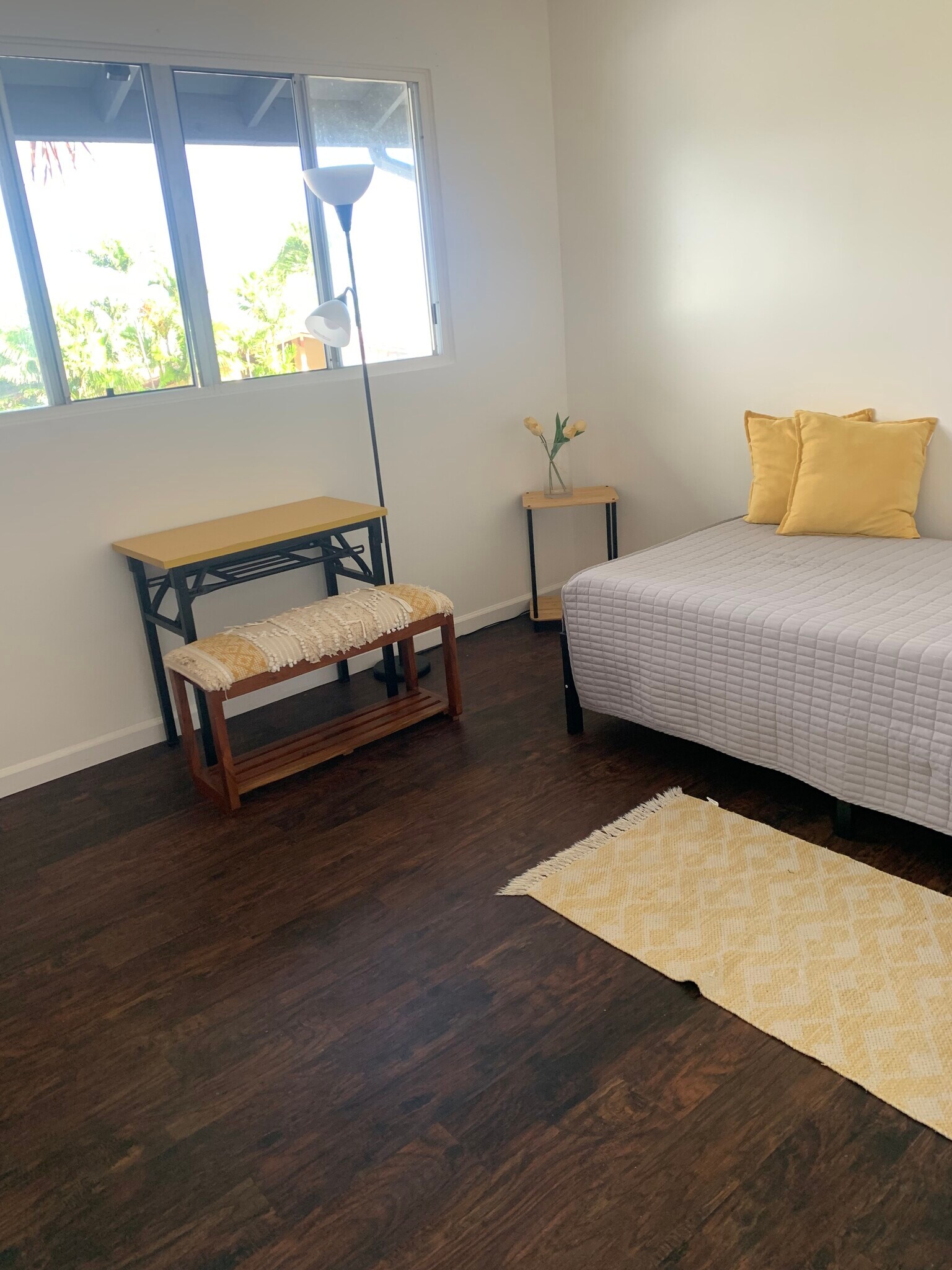 Building Photo - 1409 Auauki St