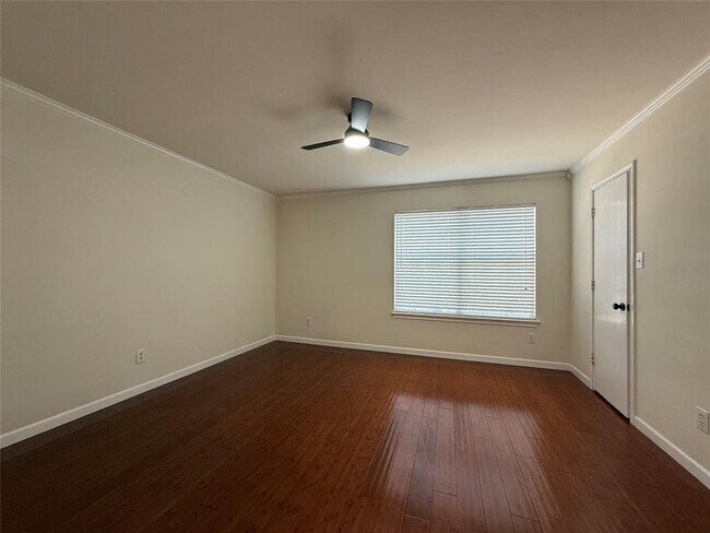 Building Photo - 307 Indian Meadow Dr