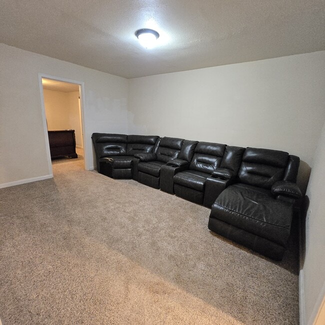 Building Photo - 4562 Gavin Woods Ct