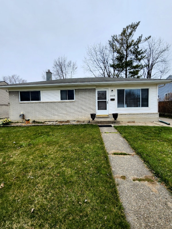 Primary Photo - 30628 Burlington St