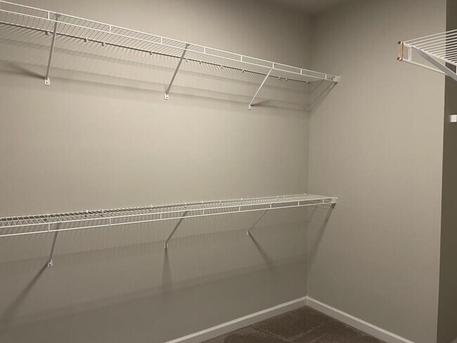 Building Photo - 2415 Matlin Way