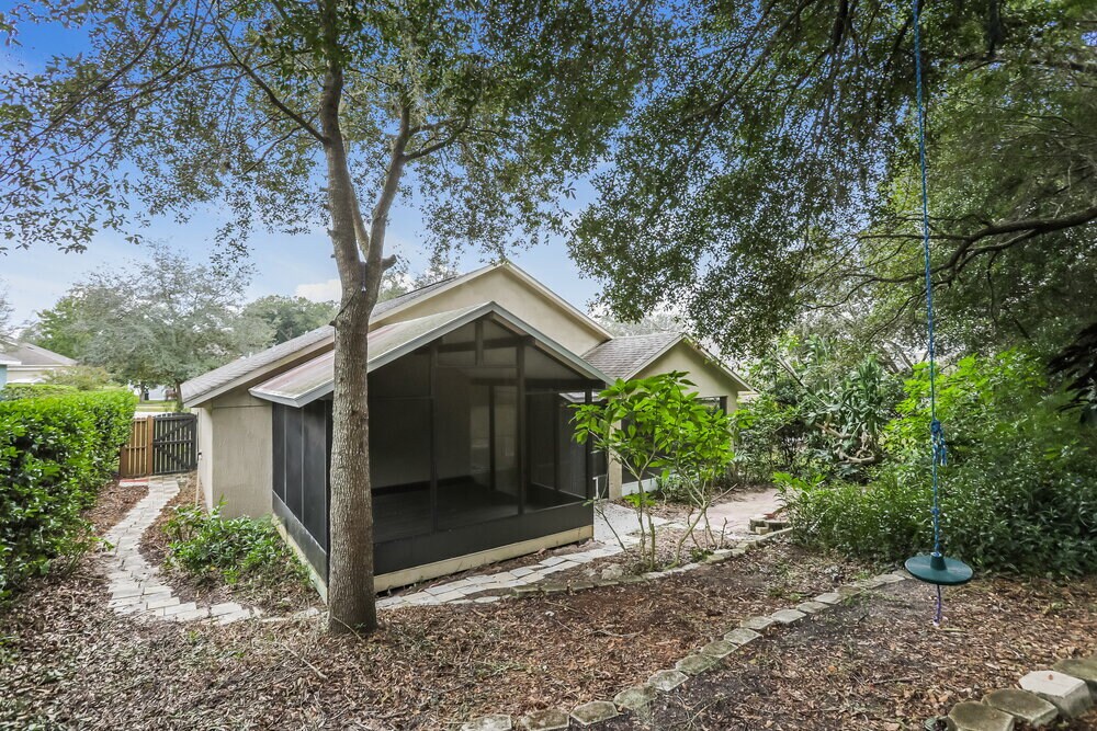 Building Photo - 25223 Ironwedge Dr