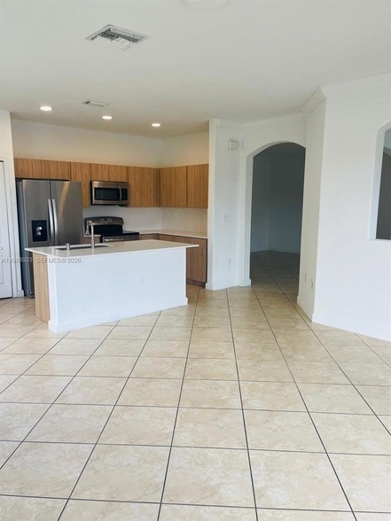 Building Photo - 8666 NW 109th Ct
