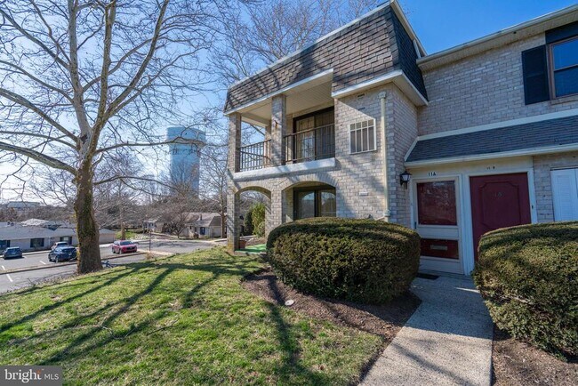 Building Photo - 501 N Bethlehem Pike