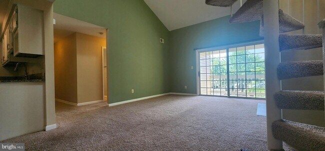 Building Photo - 10204C Ashbrooke Ct