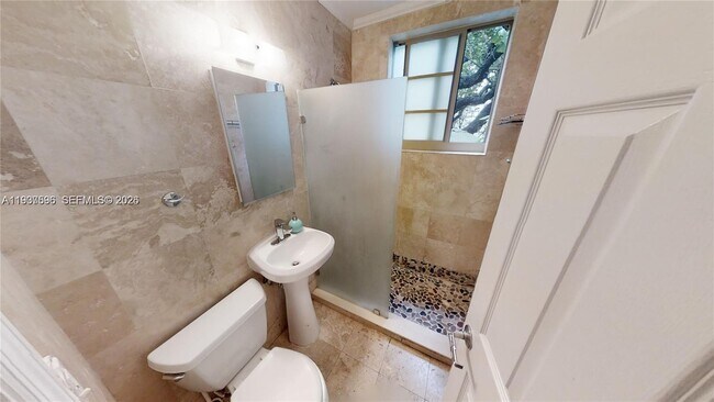 Building Photo - 1341 Meridian Ave