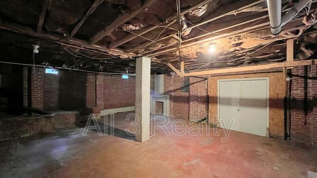 Building Photo - 3505 Pelzer Ave
