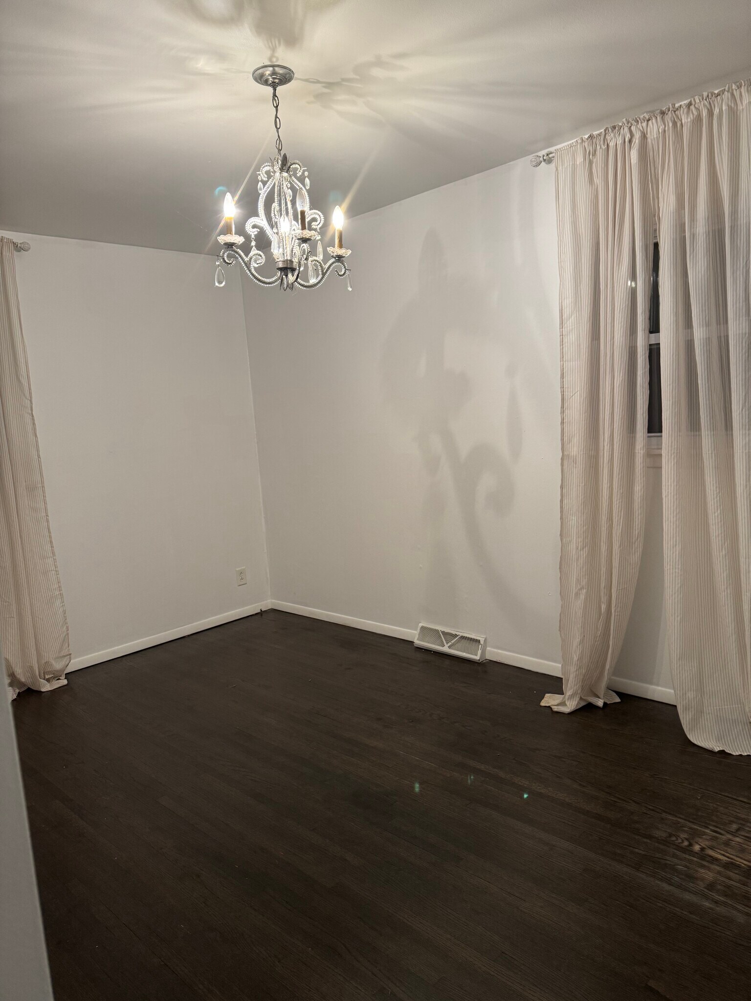 Bedroom 2 - 2305 Mayfield Ave