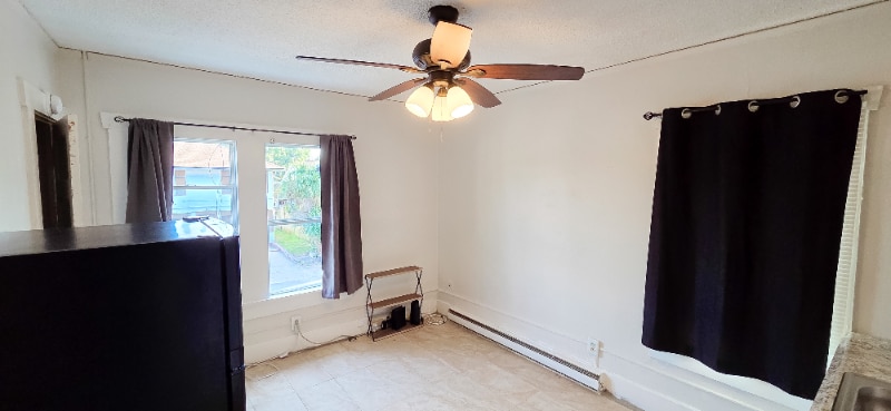 Building Photo - 306 Taylor Ave