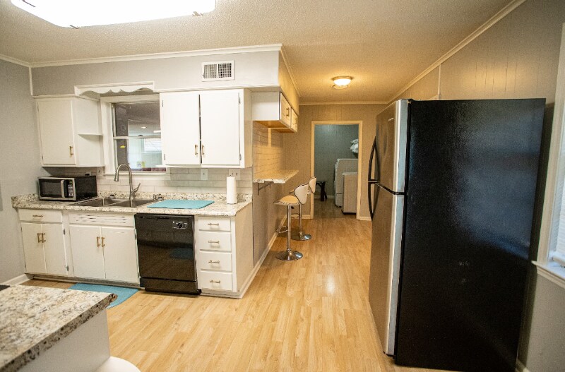 Building Photo - 1102 Whitaker Cove