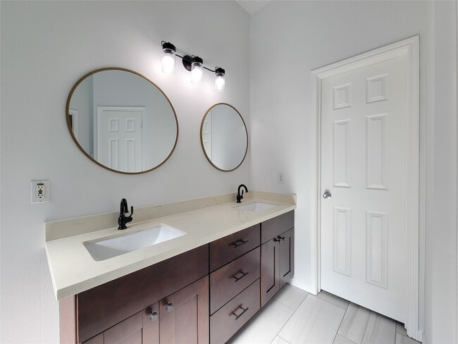 Building Photo - 8402 Major Blizzard Dr