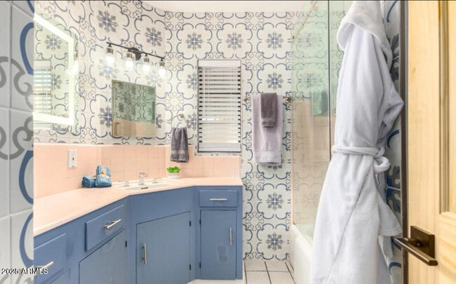 Building Photo - 1720 N Whittier Dr