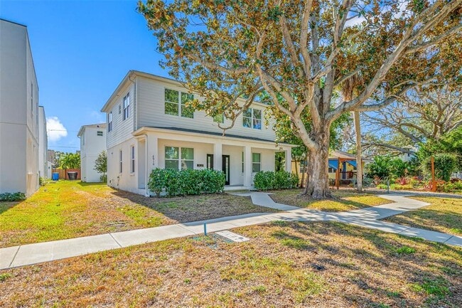 Building Photo - 6910 Dartmouth Ave N