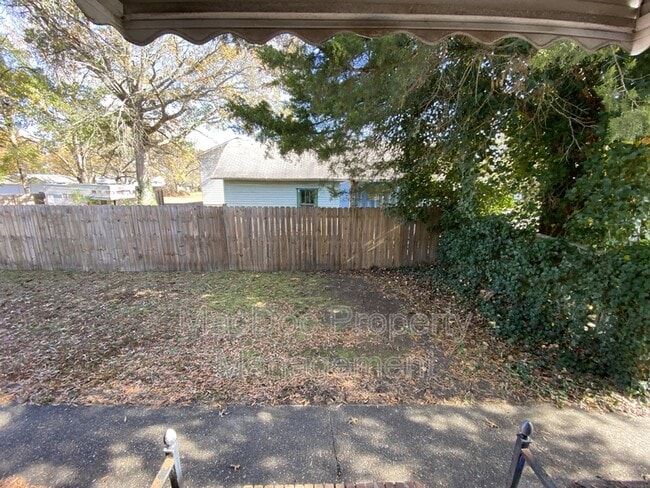 Building Photo - 5467 Potomac Dr