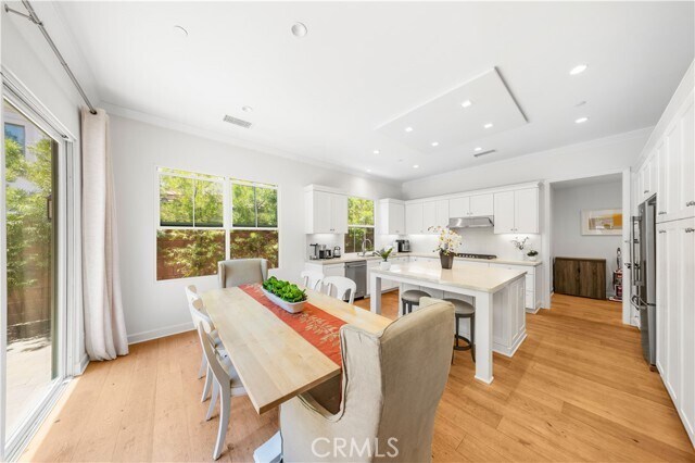 Building Photo - 61 Belfast