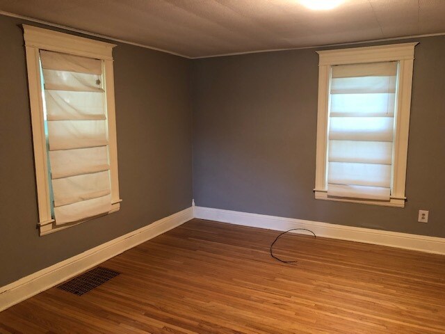 Building Photo - 408 Myrtle Ave