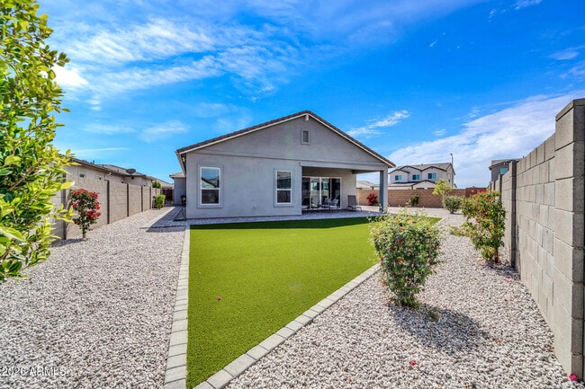 Building Photo - 10518 W Albert Ln